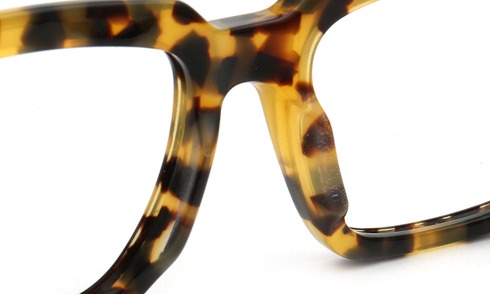 Kai | 80s Classic Square Eyeglass Frames