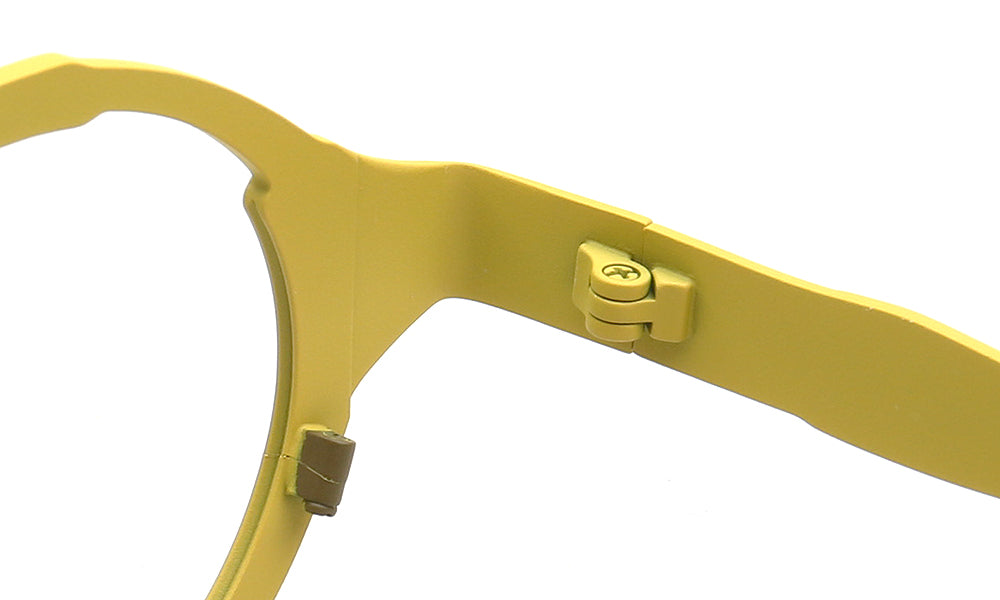 yellow temple of titanium eyeglasses