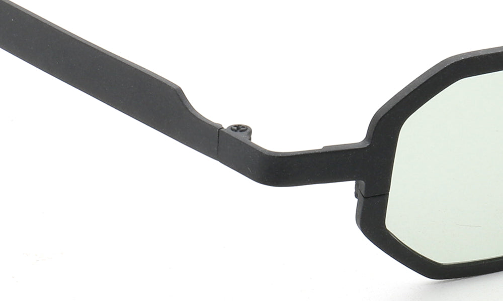 Outer hinge of rectangular titanium sunglasses