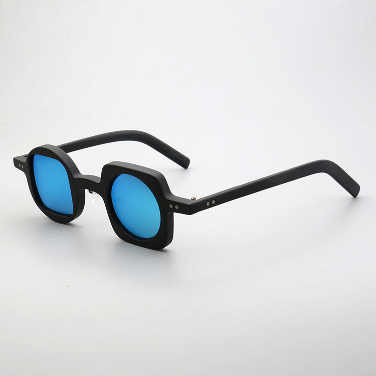 Side view of black mismatch polarized sunglasses