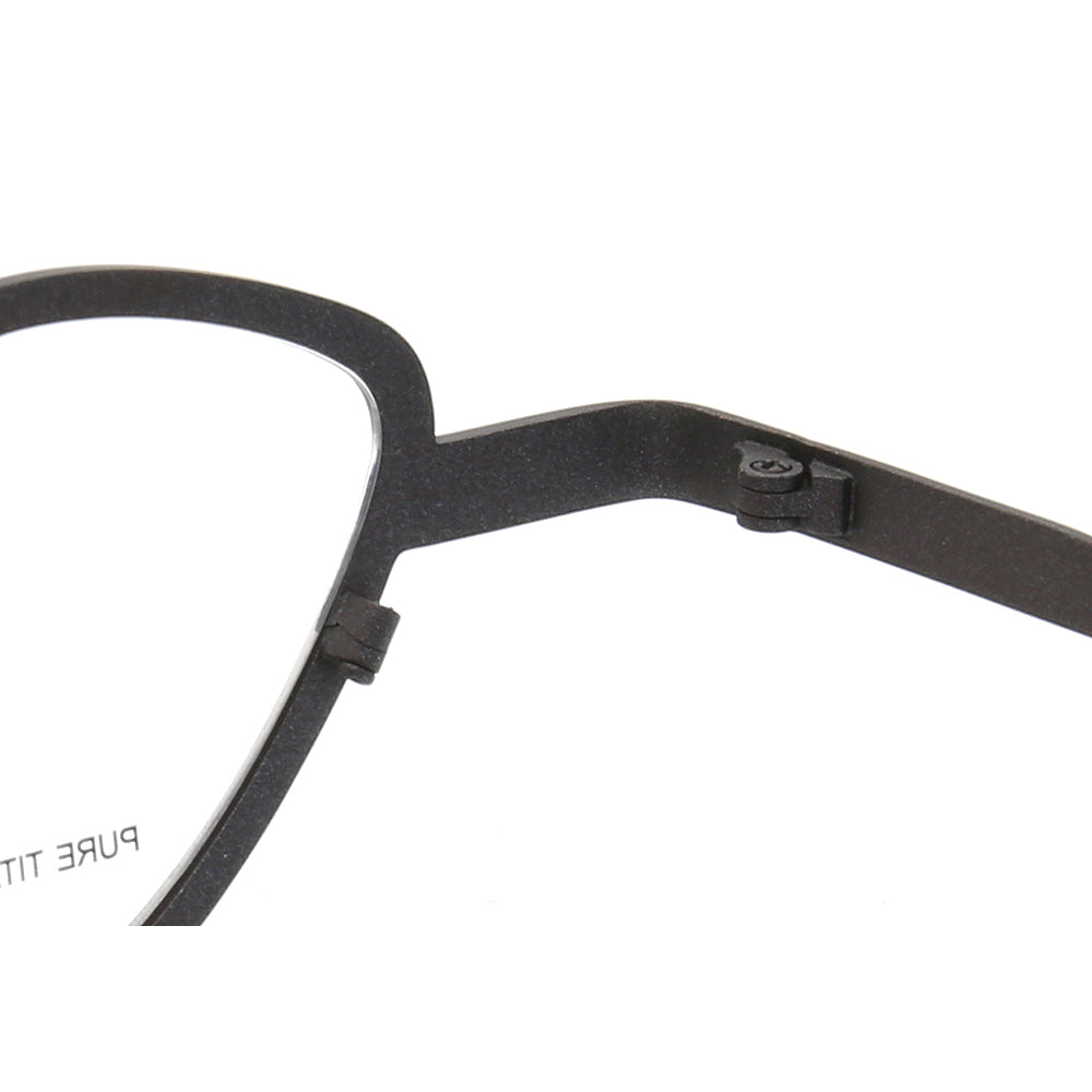 Inner hinge of cat eye titanium glasses frames