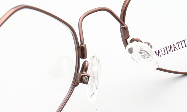 Nose pads of bronze geometric glasses frames