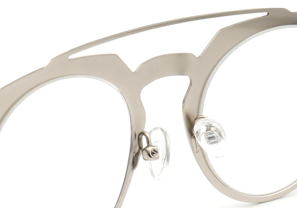 Nose pads of metal flat top eyeglass frames