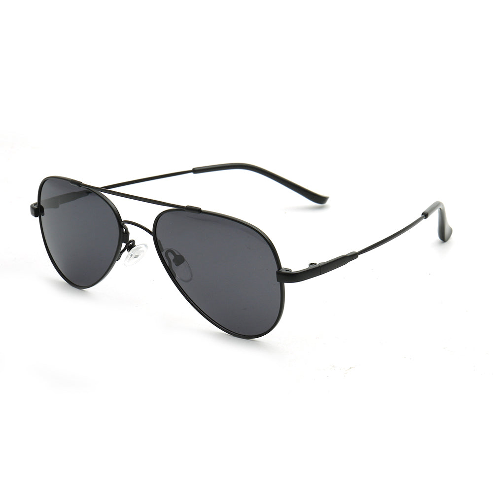 Black polarized pilot sunglasses