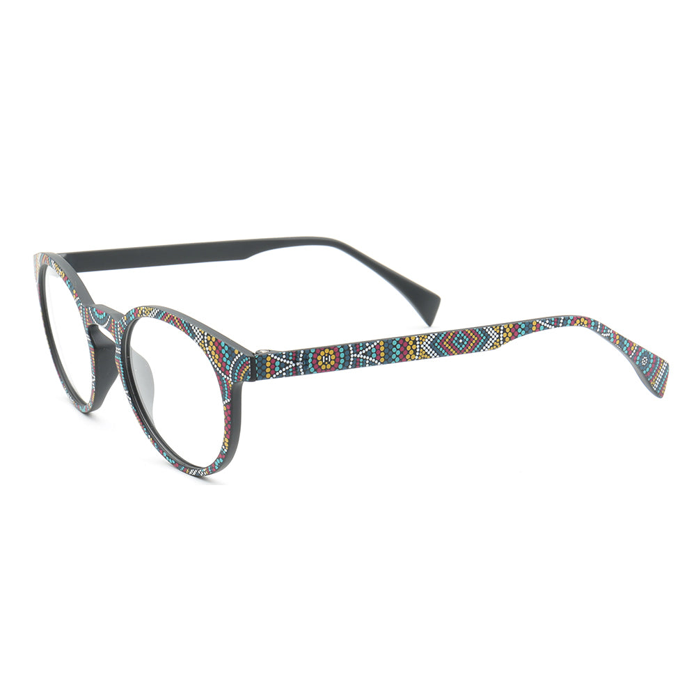 Temple of geometric patterned eyeglasses