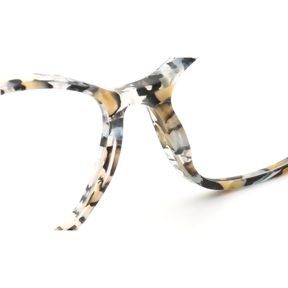 Bridge piece of tortoise shell cat eye glasses for women